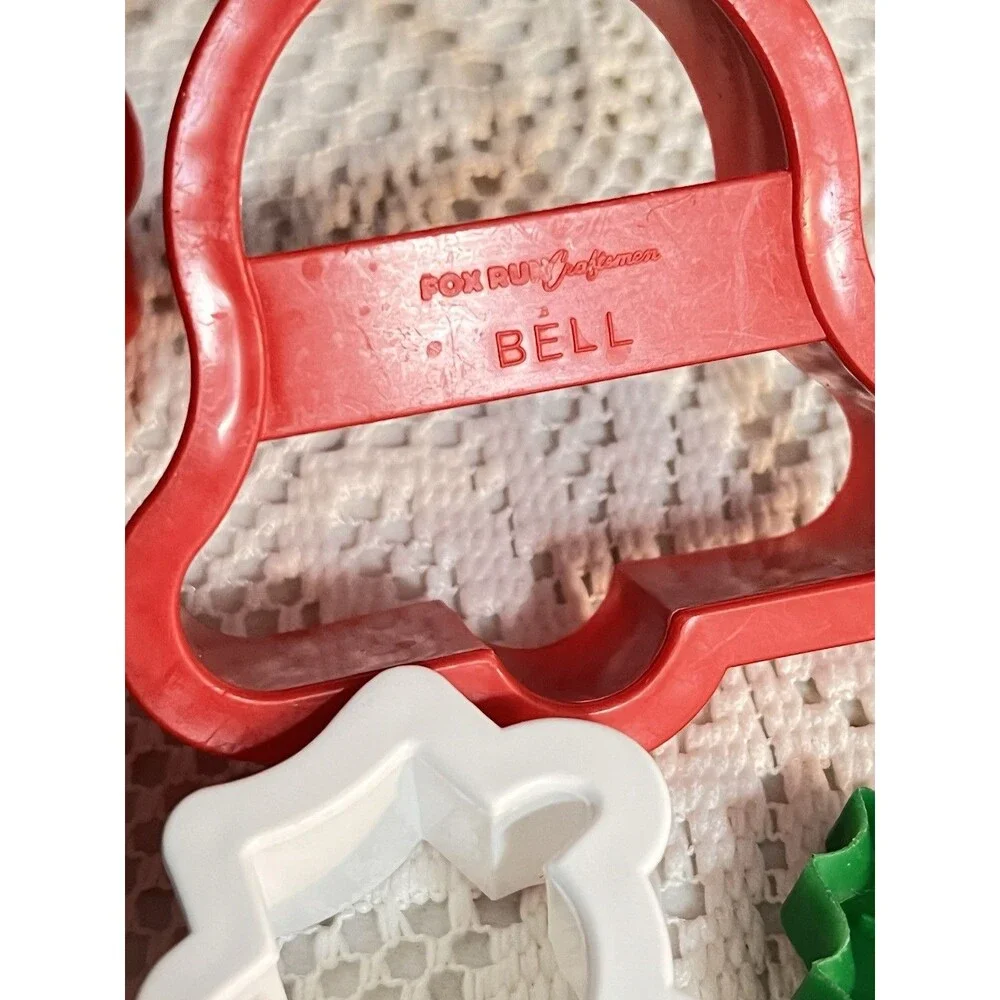 Vintage Fox Run Hallmark Christmas Cookie Cutter Lot 5 Candy Cane Bell Snowman